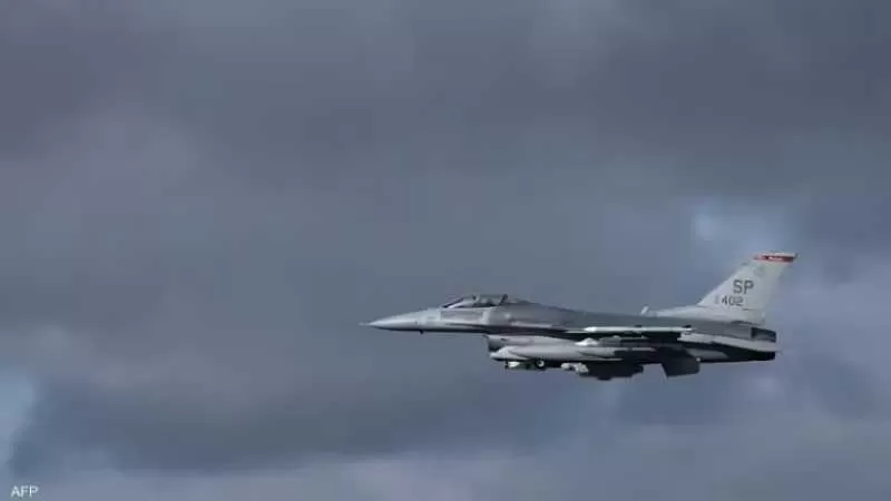 بعد المنطاد الصيني.. البيت الأبيض يعلن إسقاط ”جسم طائر” يهدد طائرات أمريكا!