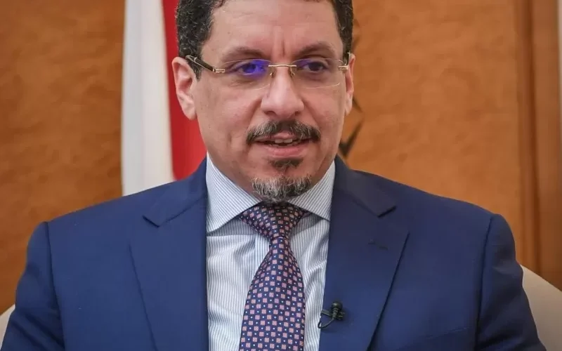 عاجل| وزير الخارجية اليمنية: الحكومة اليمنية أبلغت المبعوث الأممي ردها حول تمديد الهدنة