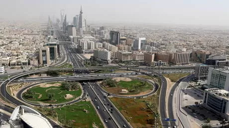 قائمة بالدول التي عادت للحياة الطبيعية بعد كورونا