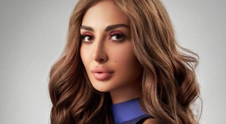 بالفيديو: نور الغندور تتعرض لإصابة مفاجئة أثناء إذابة الفيلر من شفتيها