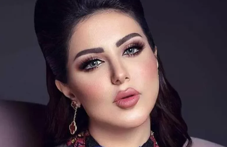 شاهد حليمة بولند اصبحت تشبه اشهر ممثلة اباحية بعد اخر عملية تجميل فهل تغير مهنتنها قريباً؟