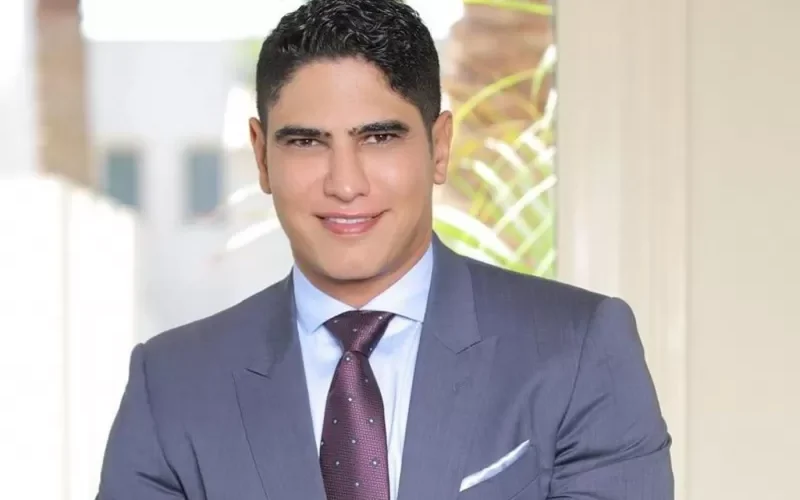 لميس الحديدي تكشف المستور عن صفعة مهينة وجهها احمد عز الى ابو هشيمة