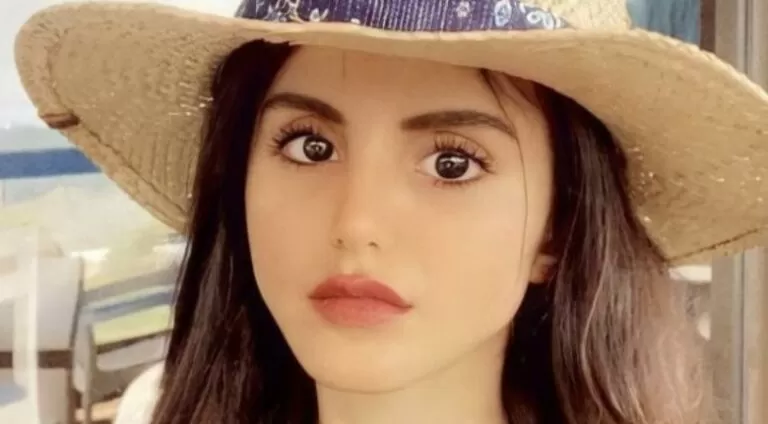 فيديو صادم لشتائم بألفاظ قذرة من فور العتيبي لمتابعه استفزتها بهذه الكلمات