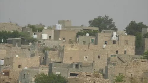 رجل اعمال يمني يطلق النار على نجليه فيقتل الأول ويصيب الثاني بجروح بالغة لهذا السبب
