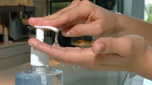 حقائق صادمة عن معقم اليدين