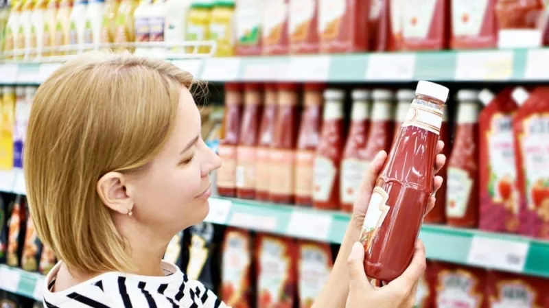 شركة أمريكية متخصصة تكشف عن المكان المناسب لحفظ الكاتشب داخل او خارج الثلاج؟