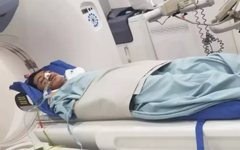 احد اهم لاعبي منتخب الناشئين يرقد في العناية المركزة بسبب حادث مروري مروع واطباء يكشفون وضعه الصحي الحرج