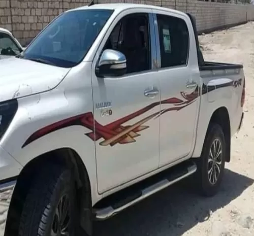 الإعلان عن مُكافئة ثمينة لأول جندي من الجيش والمقاومة يدخل مدينة البيضاء .. تفاصيل