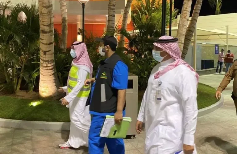 أمانة جدة تصدر بيان صحفي على فيديو “غلق مقهى ويست كوست ”