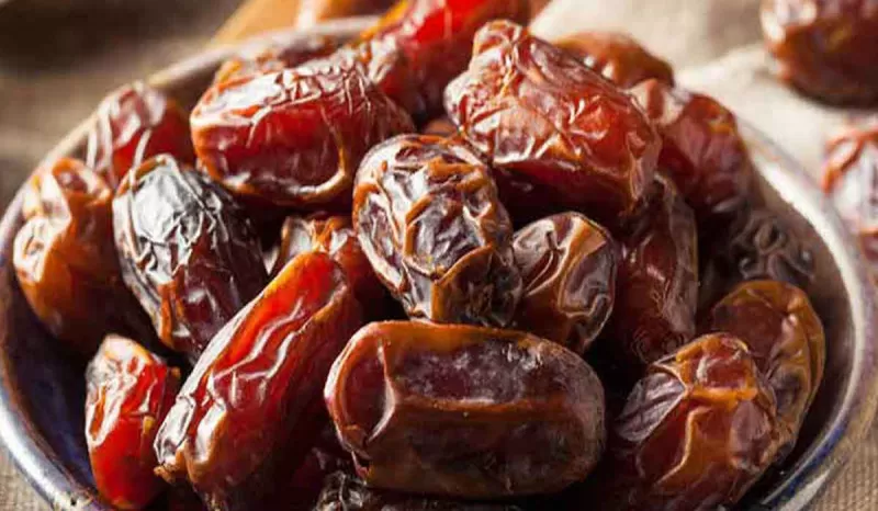 طريقة صحيحة لتخزين التمر دون ان يفقد فوائدة وطعمة