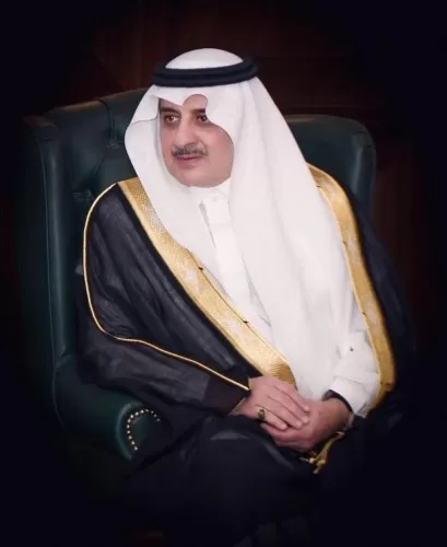 أمير تبوك يواسي مدير إدارة مرور منطقتة بوفاة شقيقه