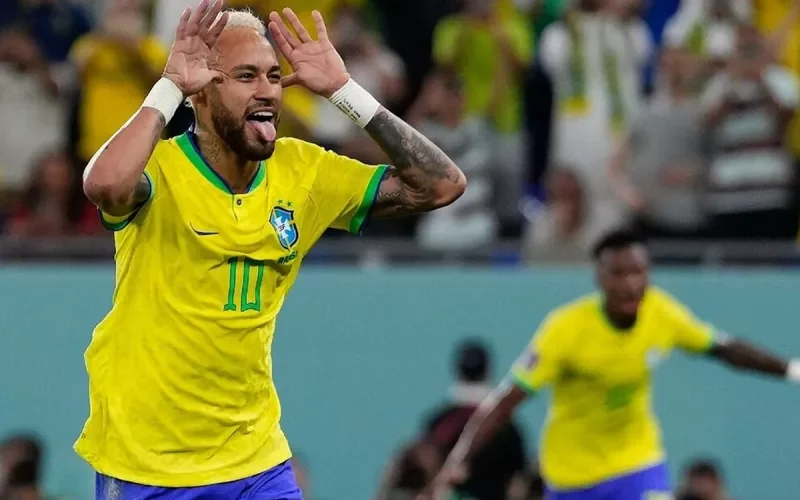 بعد وصوله الرياض بساعات فقط.. نيمار يغادر السعودية ولن يلعب مع الهلال بسبب مفاجأة صادمة
