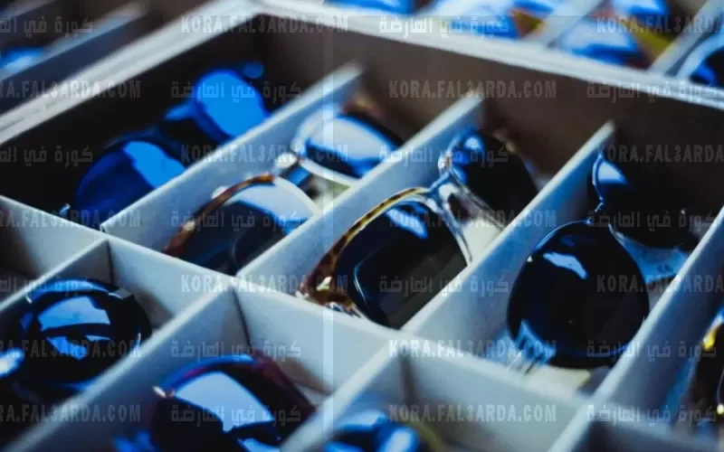 يجب عليك الحذر : هذا ما يحدث لعينيك عند لبس النظارات الشمسية المقلدة