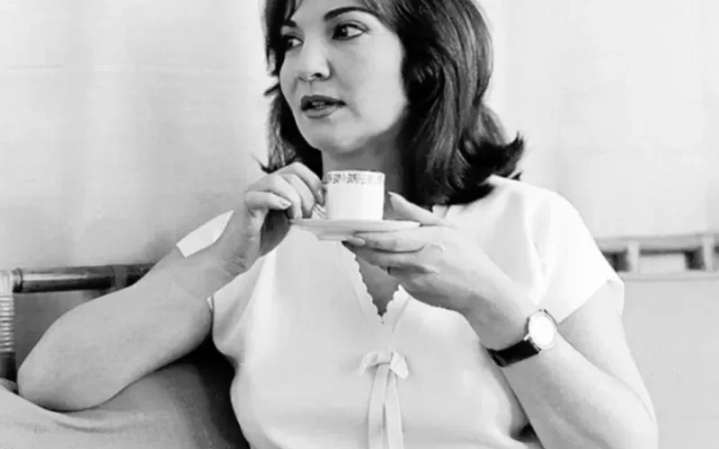 شاهد قصر الفنانة شادية رغم انه من السبعينات لكنه افخم من قصور كثير من نجوم الوقت الحالي