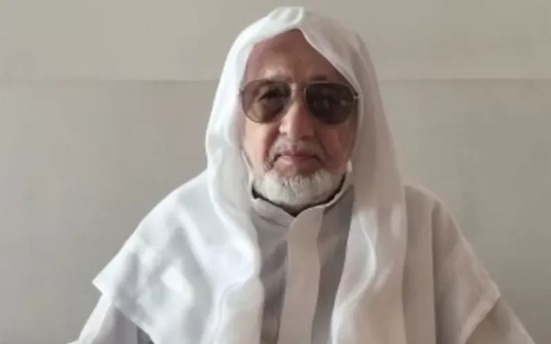 بالفيديو: القصة الكاملة لرجل الأعمال اليمني احمد الشيباني يروي فيه كيف غدر به ابنه واستولى على كل ثروته وتركه في الشارع