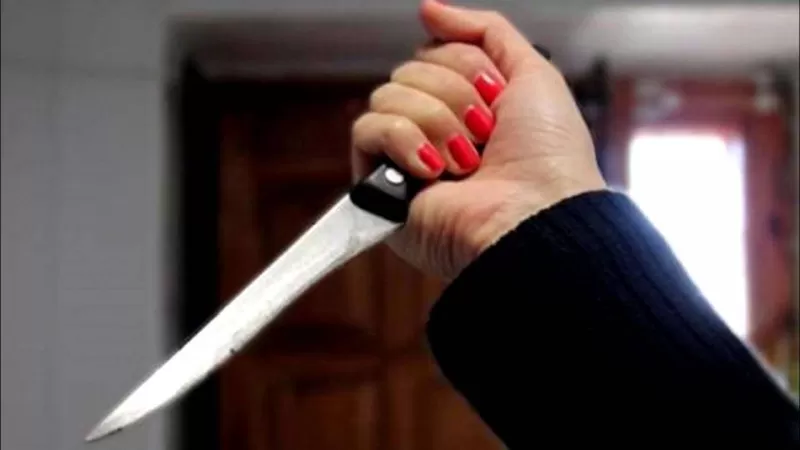 قتل الازواج في اليمن .. امرأة ترمي بزوجها من قمة شاهقة في المحويت لسبب صادم