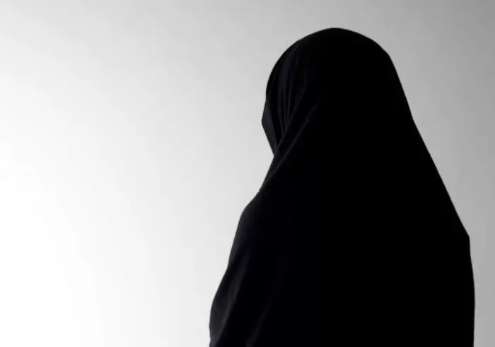 سعودية ذهبت للطبيب الشرعي لإجراء “فحص” بعد 9 أشهر من زواجها.. والتقرير الطبي يكشف عن المفاجأة المدوية