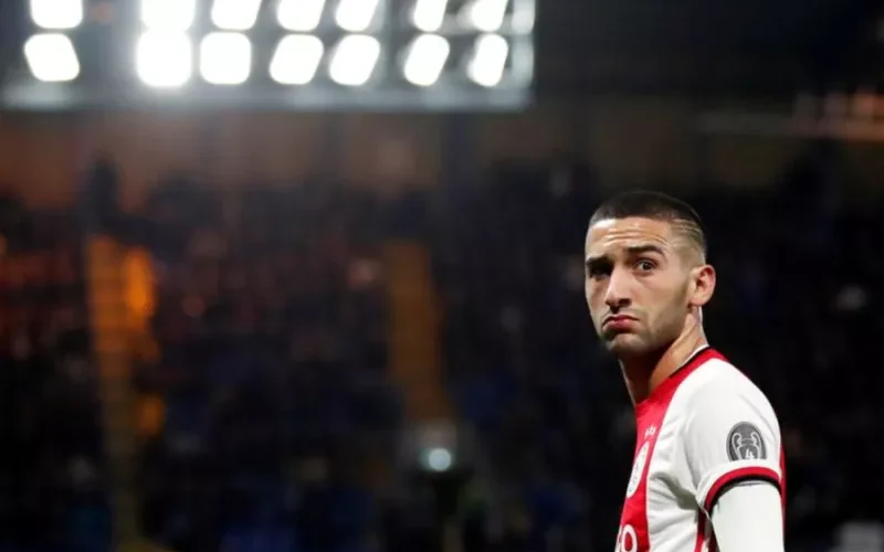 نادي النصر السعودي يدرس صفقة التعاقد مع نجم تشيلسي “حكيم زياش”