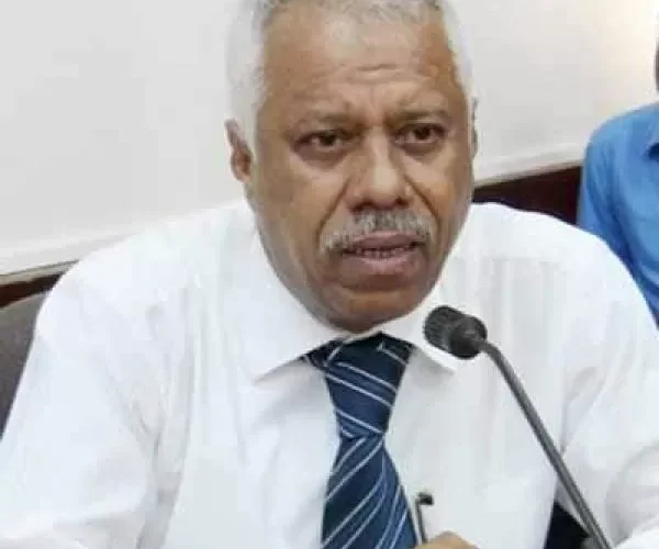 كشف تفاصيل وفاة مسؤول كبير في الحكومة اليمنية