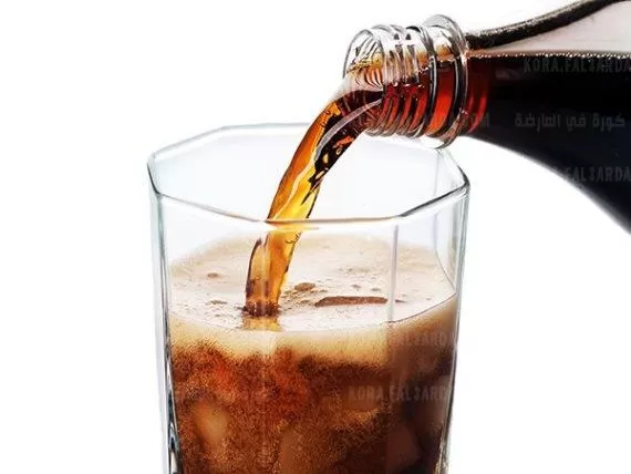 هذا ما يحدث لجسمك عند تناول كوب واحد من البيبسي او كوكاكولا