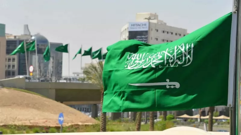من 50 دولة 130 وسيلة إعلامية لتغطية قمم الرياض الثلاث