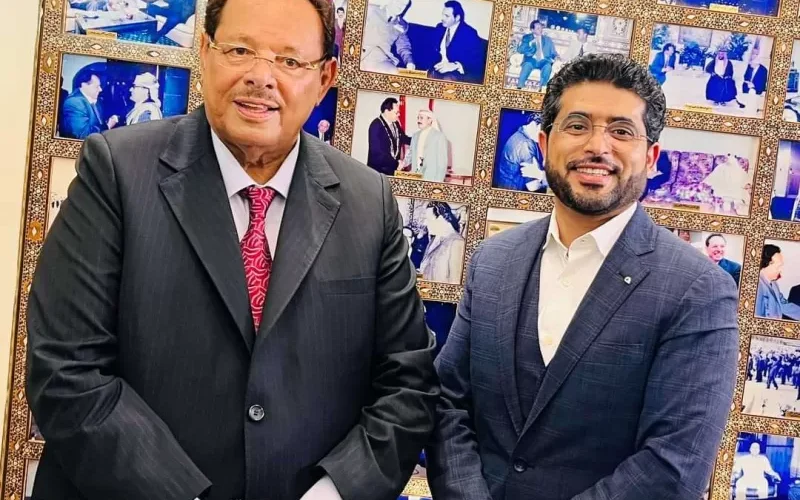 هذا هو السر وراء استعداد الرئيس علي ناصر للظهور على قناة الجزيرة في هذا التوقيت