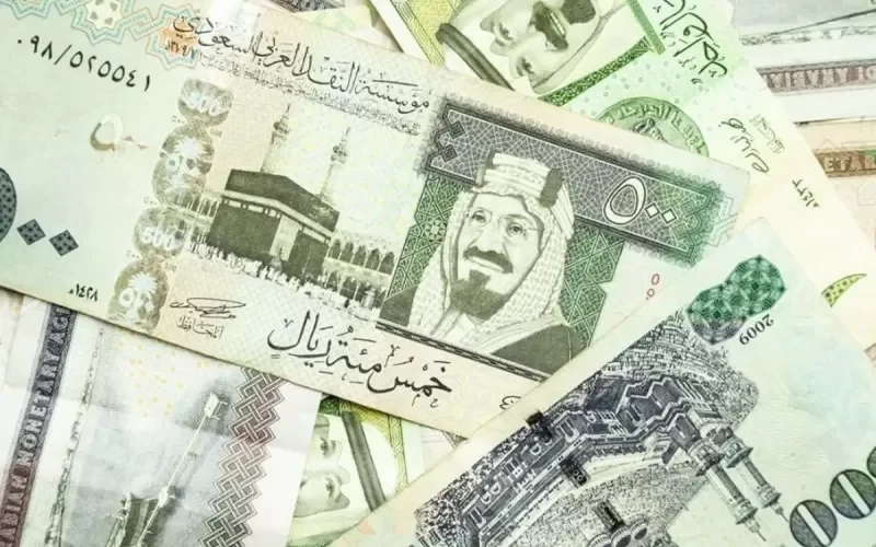 وزارة التعليم تعلن رســمياً موعد صرف مكافأة طـلاب المدارس للسعودي والمقيم