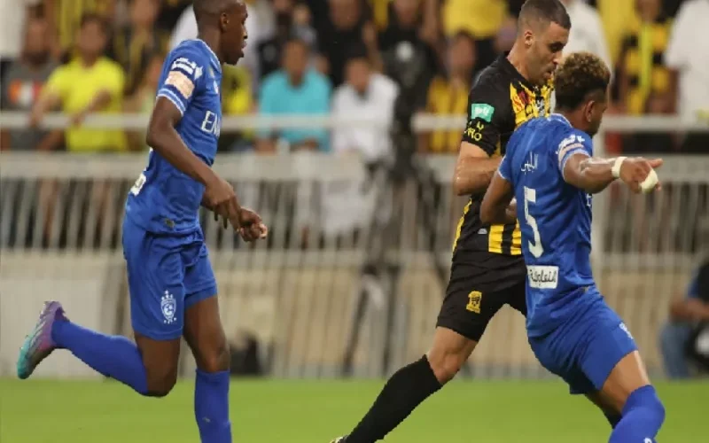 تعرف على حكم مباراة الهلال والاتحاد في ربع نهائي البطولة العربية وسبب الجدل حوله