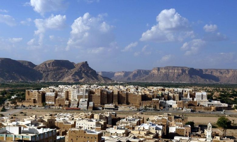 الأمطار تهدد “منهاتن الصحراء” اليمنية