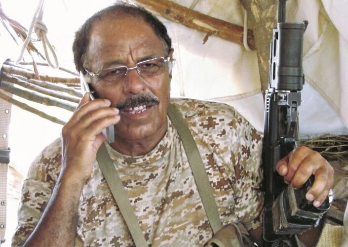 استشهاد قائد عسكري بارز في صفوف الشرعية