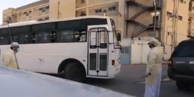 “شاهد كيف تحولت مدارس السعودية إلى مراكز حجر واحتجاز للمصابين بـ “كورونا