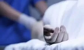 ماتت زوجته الحامل واثناء غسلها حدثت المعجزة التي لم يتوقعها احد وغيرت كل شيء