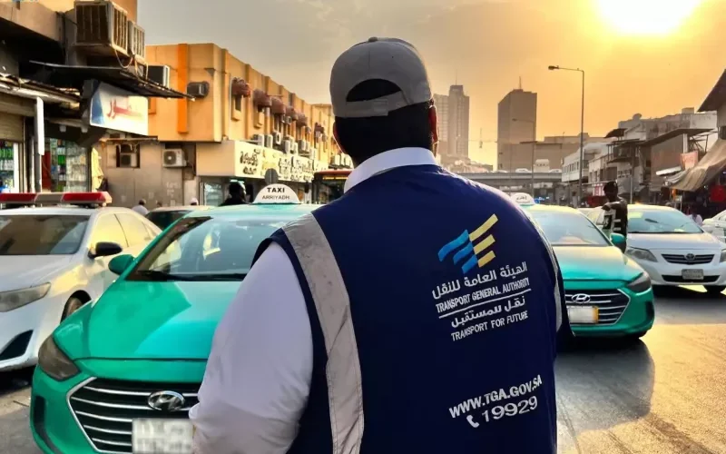 السعودية: إذا قام سائق التاكسي بهذه الحركة فستحصل على رحلة مجانية فوراً