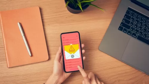 افحص هاتفك الآن : هذة الأمور التي لايهمتم لها الكثيرون دليل على اختراق هاتفك