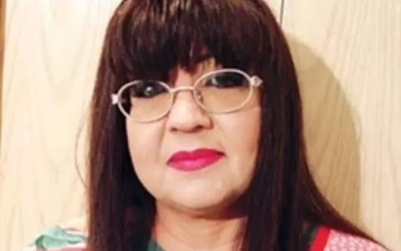 الكويت تكشف سبب طرد وترحيل فنانة مصرية شهيرة من أراضيها