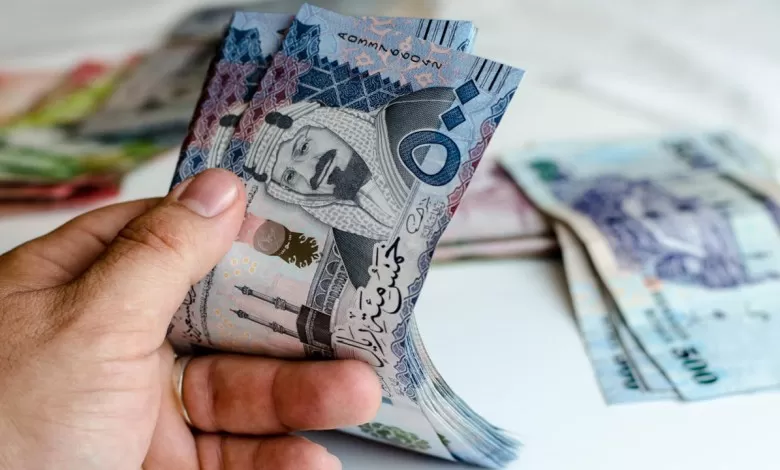 سلم الزيادات في الرواتب للقطاعين العام والخاص في السعودية