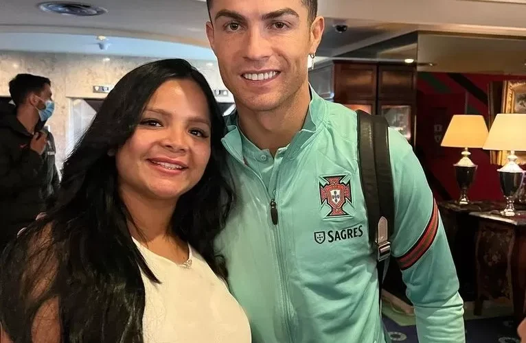 شاهد عشيقة رونالدو الجديدة بعد انتقاله لنادي النصر والصدمة في جنسيتها!