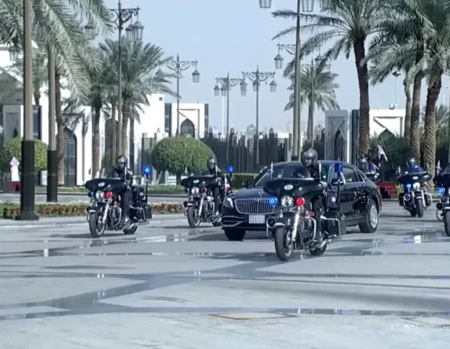 السعودية تستقبل رئيس وزراء تايلاندا استقبال الملوك بعد قطيعة استمرت نصف قرن بسبب الجوهرة الزرقاء .. شاهد