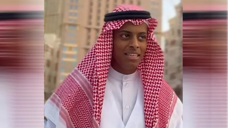 شاهد خدعة قعيد المجد في بث مباشر بسبب حكم على تيك توك