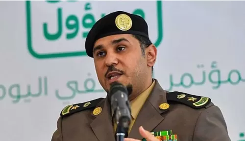 وزير الداخلية السعودي يكشف العقوبات التي ستفرض على من يرفض تلقي لقاح كورونا من المقيمين في المملكة