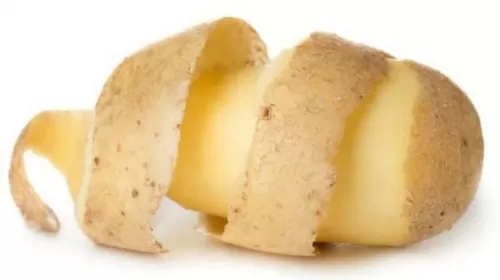 ستدهشك.. فائدة صادمة تخفيها قشور البطاطس لن تخطر في بالك