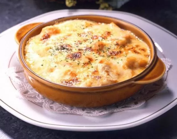 طريقة تحضير أم علي بالموز مثل المحلات