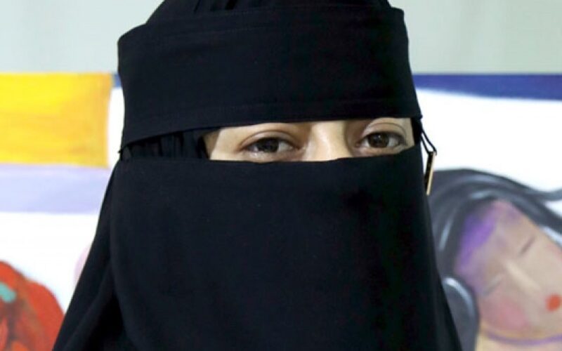 طالبة يمنية تحصل على درجة الدكتوراه من جامعة الملك سعود