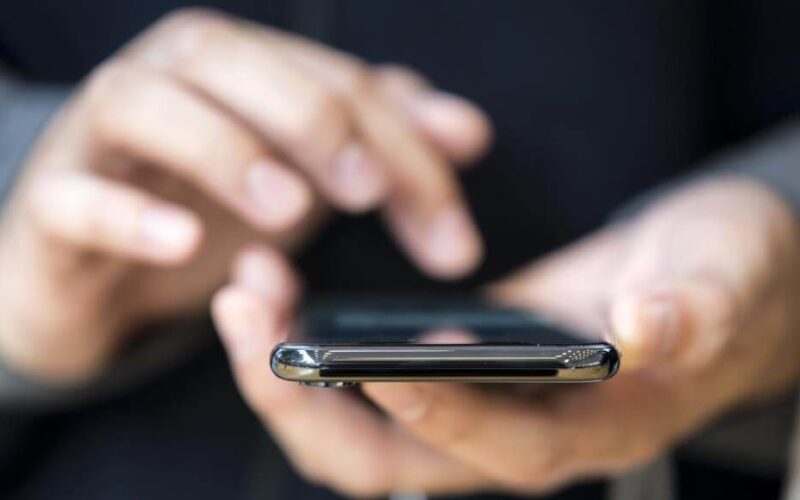 ستكون بديلة لواتساب.. المملكة تختبر منصة تراسل فوري بأيدٍ سعودية لإطلاقها قريباً