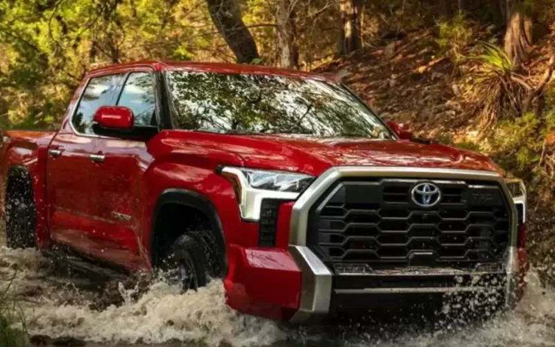 أسعار ومواصفات تويوتا تندرا الجديدة كليا الجيل الثالث 2022 في السعودية !!