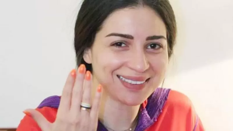 رغم وصولها لسن اليأس .. لن تصدق من هو خطيب مي عز الدين الجديد