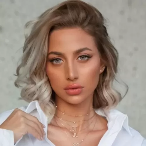 شاهد: حسناء سعودية اذهلت بجمالها الساحر كل من شاهدها تناشد الأمير محمد بن سلمان وتطلب منه هذا الأمر العاجل