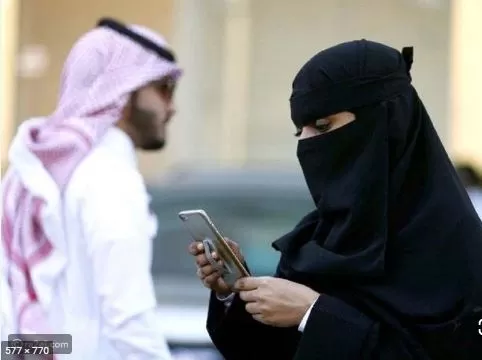 اسرع قضية خلع بمحكمه جده لفتاه سعوديه عشرينيه:شاهد ماذا فعلت بعدها