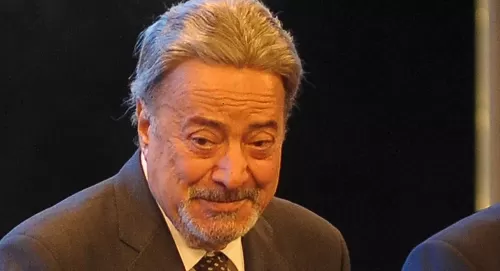 الفنان يوسف شعبان يصارع الموت بعد إصابته بهذا المرض الخطير