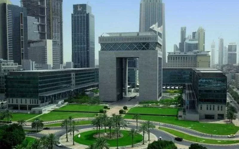 بن زايد يصدر مرسوما بإنشاء مجلس الإمارات للإعلام ودبي تستعد لاستضافة قمة التكنولوجيا